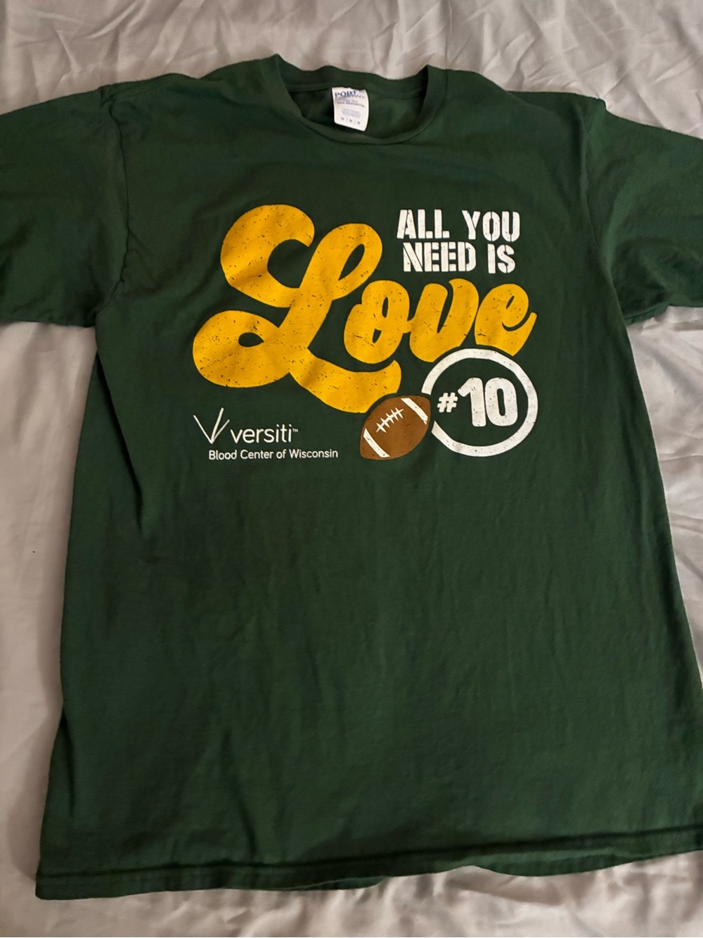 All You Need Is Love #10 Green Bay Packers T-Shirt Size Medium
